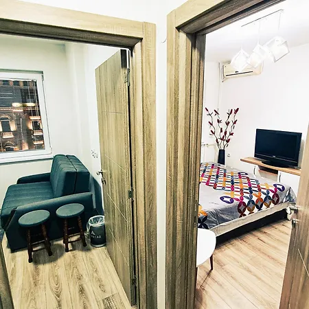Appartement Cozy Corner At Main Square Skopje